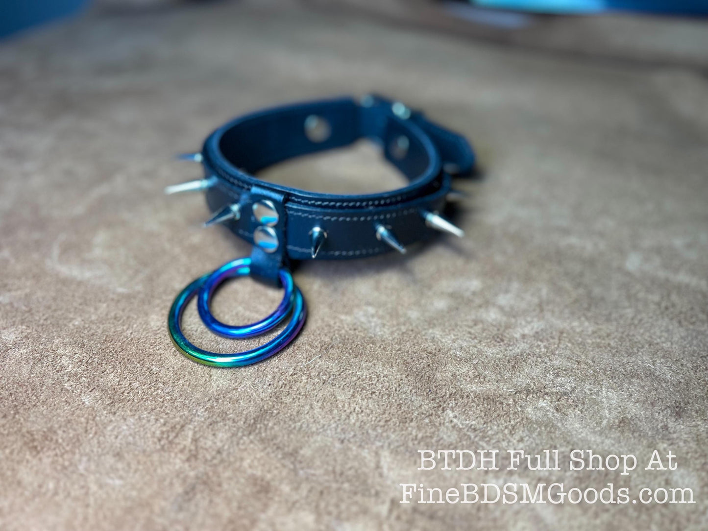 Big Bold Spiked Punk Rock Kink Collar