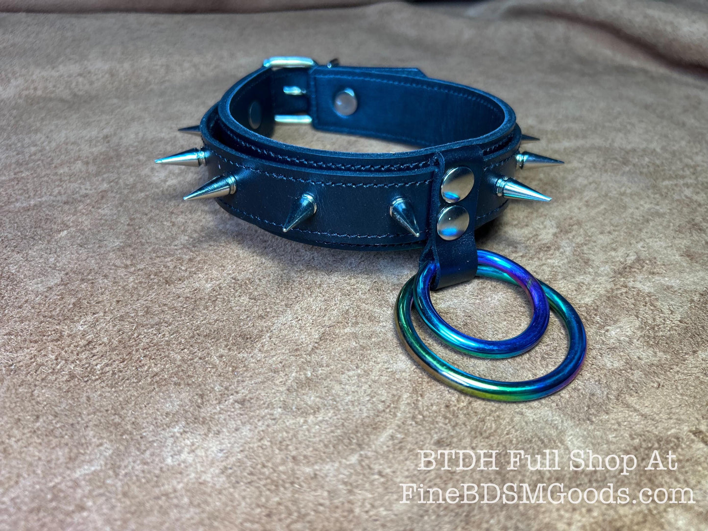 Big Bold Spiked Punk Rock Kink Collar