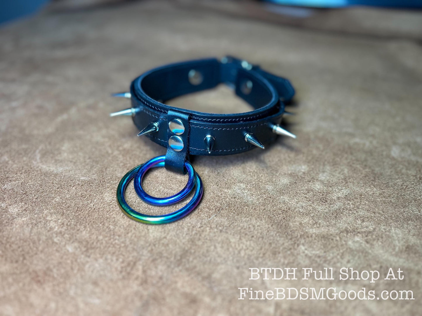 Big Bold Spiked Punk Rock Kink Collar