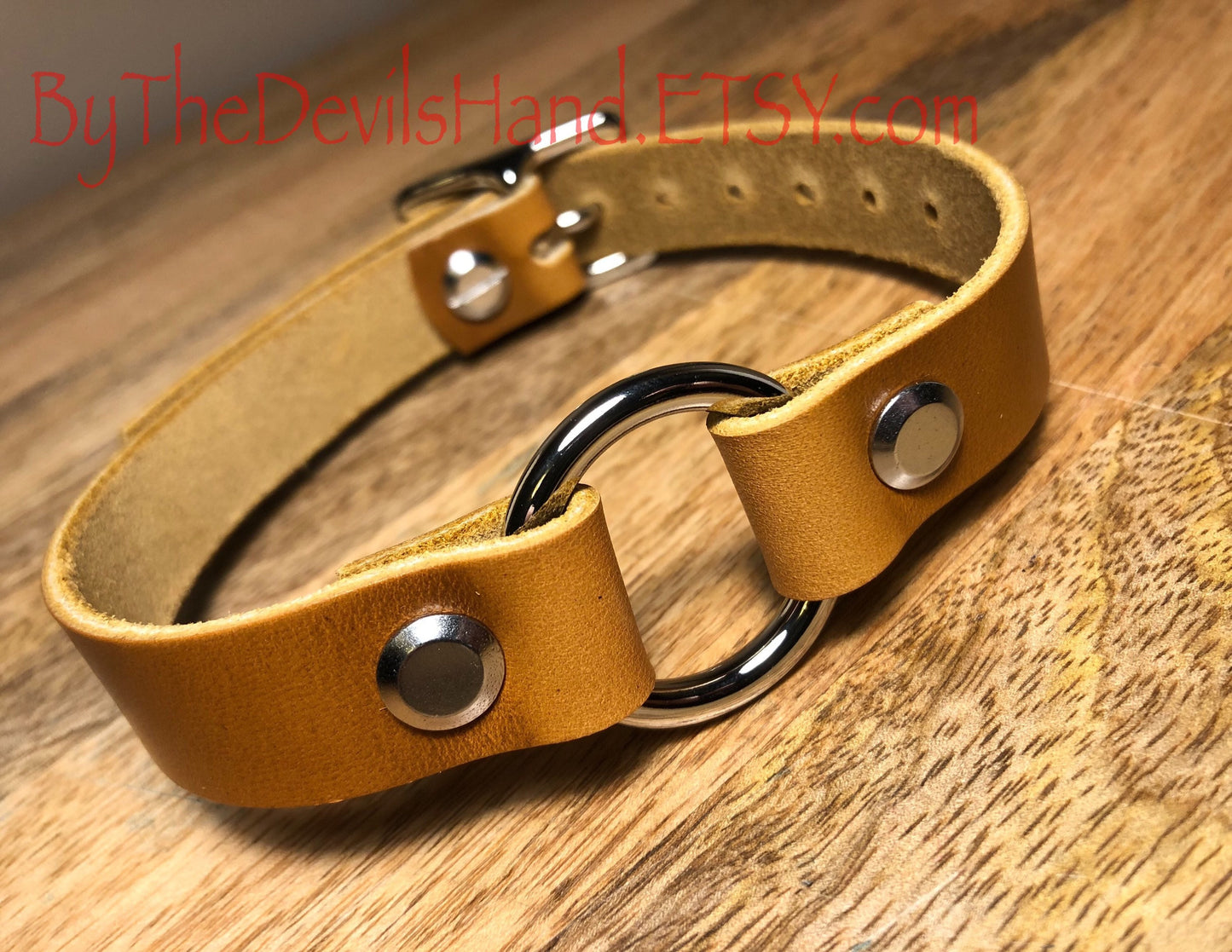 Classic O Ring Choker and Leash - Available in a full range of colors and leather options