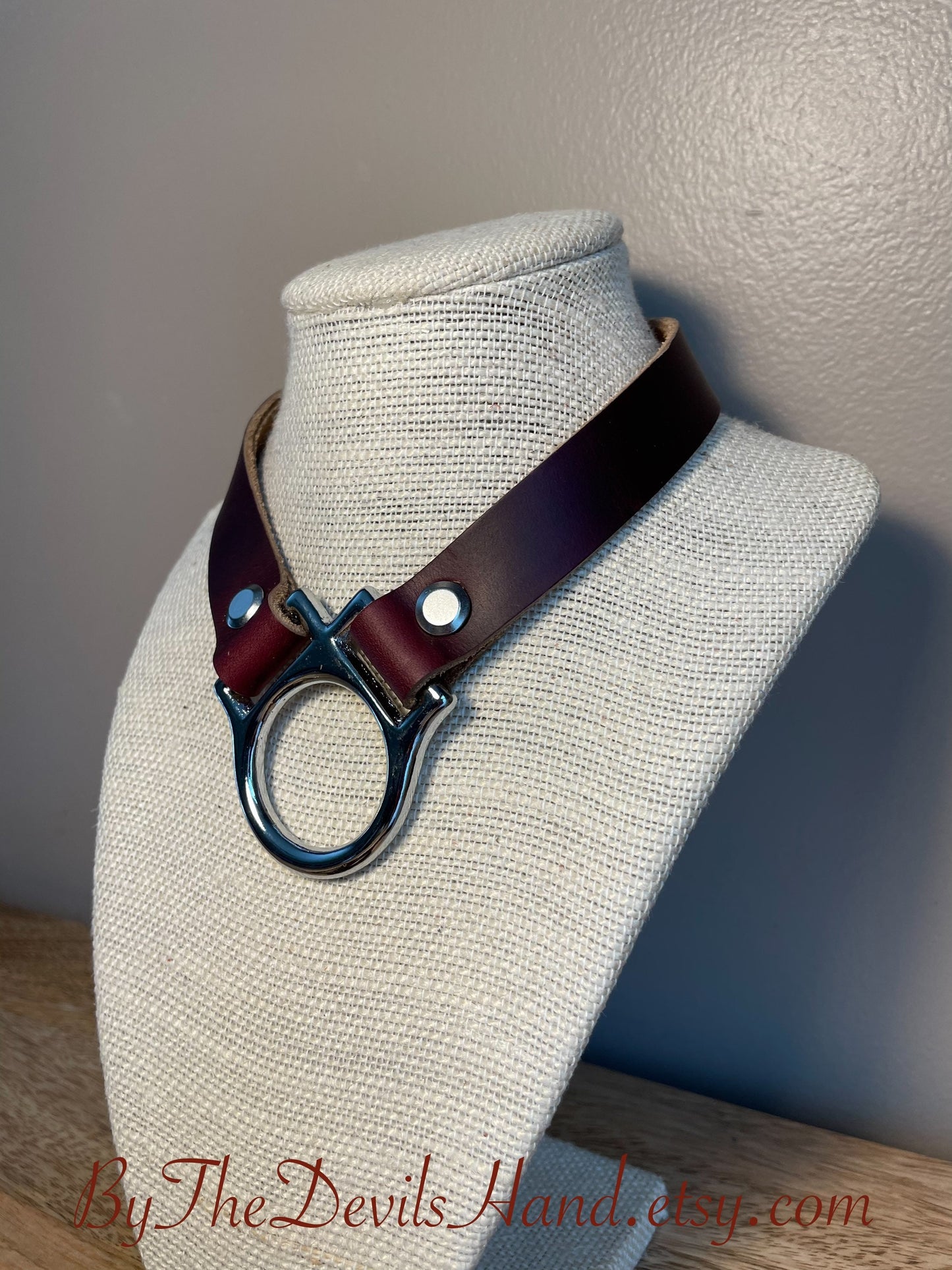 Slave / Submissive Ownership Collar and Leash - Available in a full range of colors and leather options