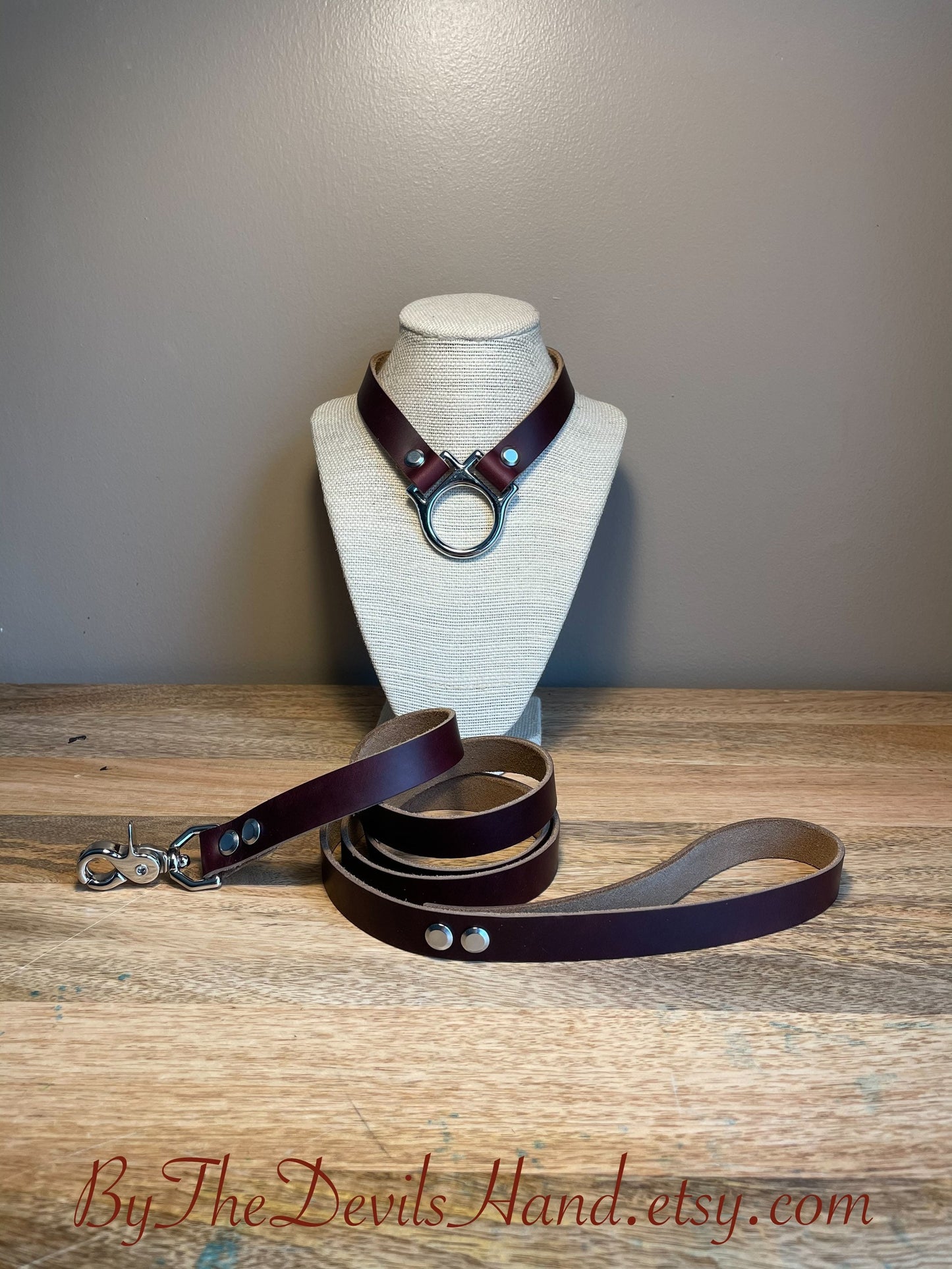 Slave / Submissive Ownership Collar and Leash - Available in a full range of colors and leather options