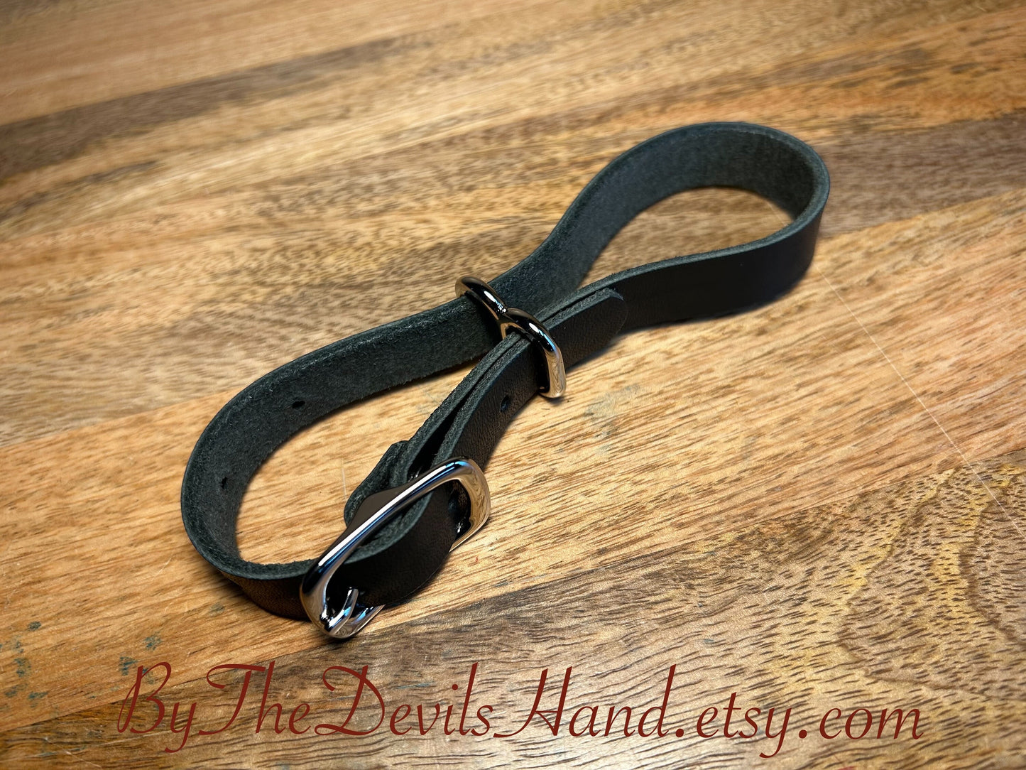 Leather Irish Eight Hand Cuffs - Black Essex Super Soft Horween Leather - (BKE-BE)