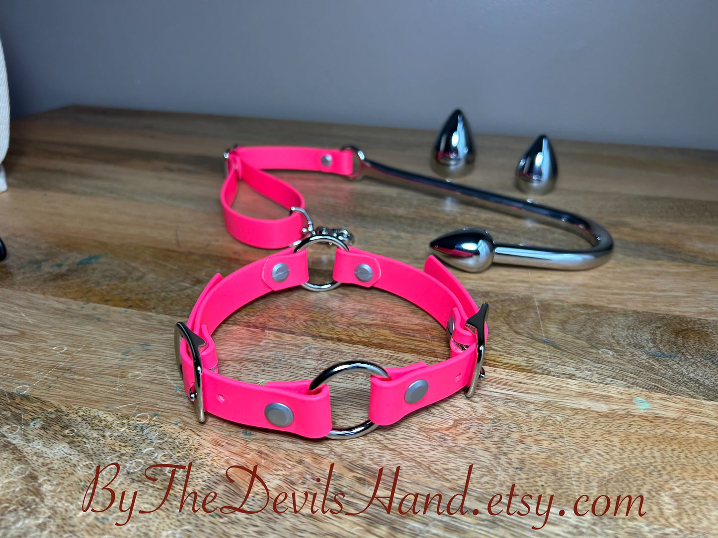 Ass Hook Rig Three Ball Design Crafted from Waterproof Vegan Equestrian Strap – Available in Black, Pink, Blue, Purple, and Wine