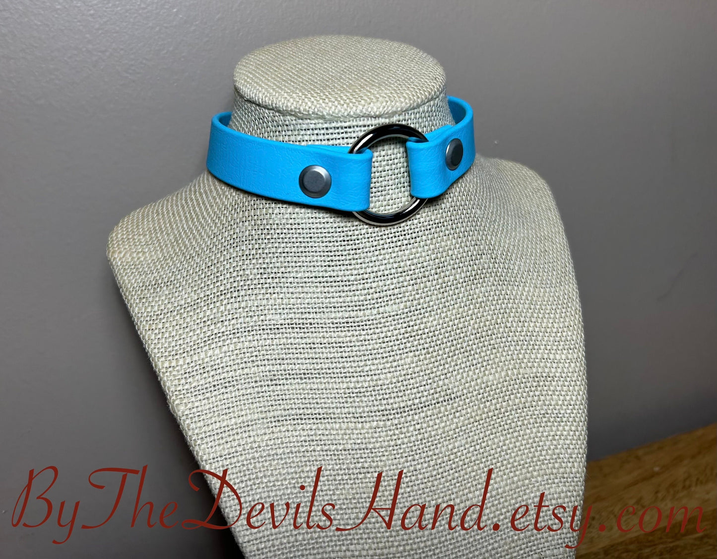 Classic O Ring Choker and Leash - Available in a full range of colors and leather options
