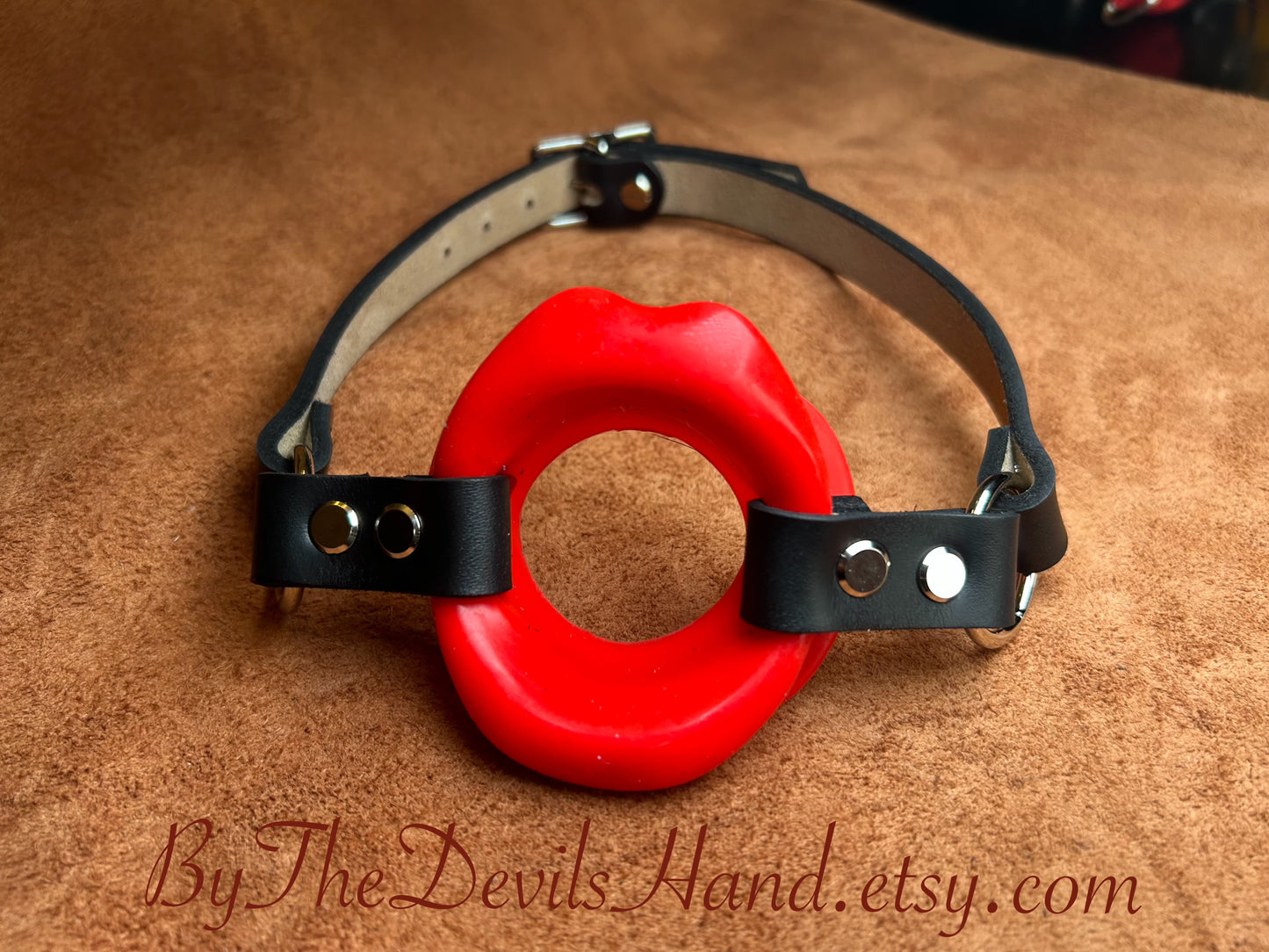 Bimbo Lip Gag With Straps Made Of Horween Chromexcel Black Leather